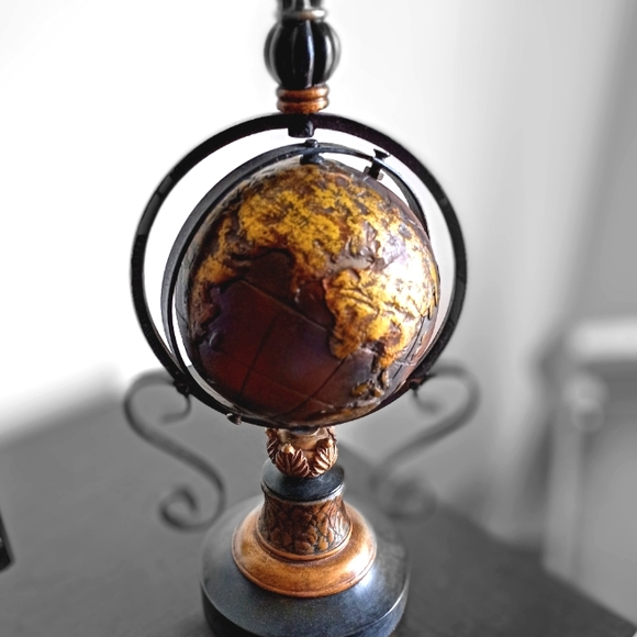 Rustic Globe Armillary Stand - Picture 1 of 5